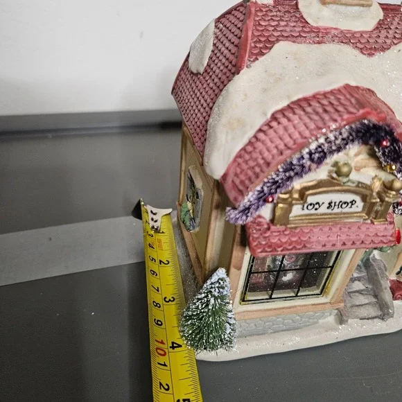 Victoria Falls Porcelain Lighted House Toy Shop Collector Needs‎ Cord - Picture 6 of 12